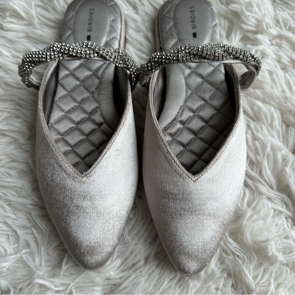 Birdies The Swan Snow Crystal Bracelet Velvet Slip On New Without Box Size 6.5 - Picture 4 of 10